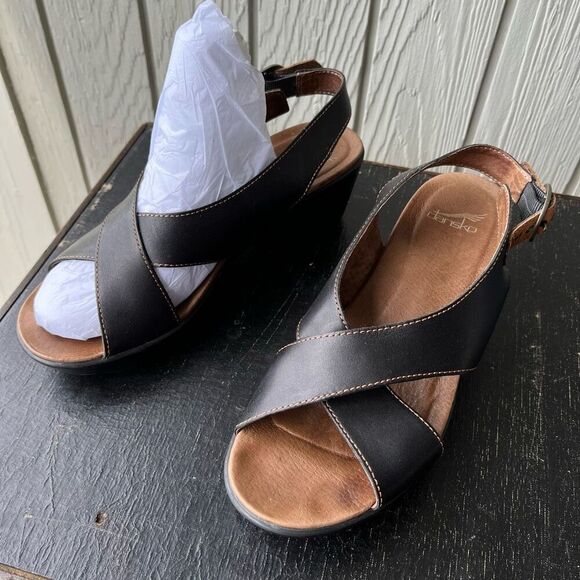Dansko Jacinda Black Leather Wedge Sandals Size 40 Slingback Comfort - Picture 9 of 11